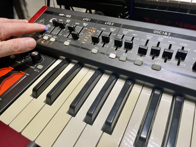 Behringer Deepmind 12 Repair